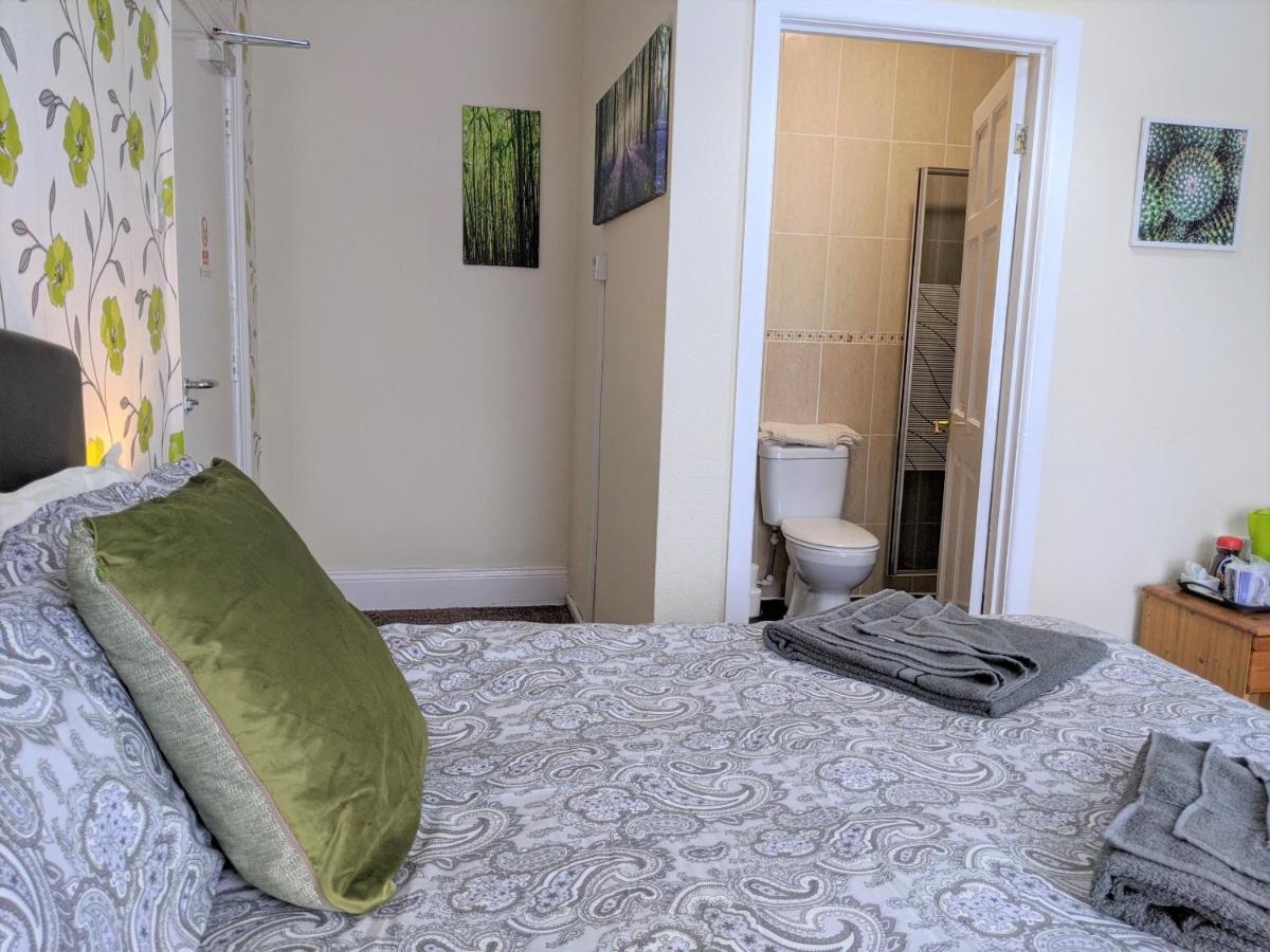 Kirk Lea Bed & Breakfast Halifax Dış mekan fotoğraf