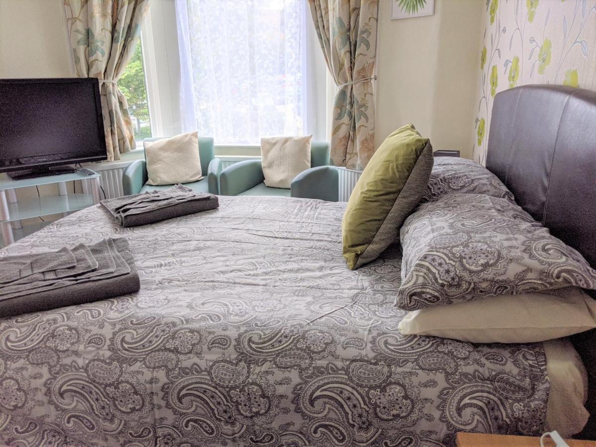 Kirk Lea Bed & Breakfast Halifax Dış mekan fotoğraf